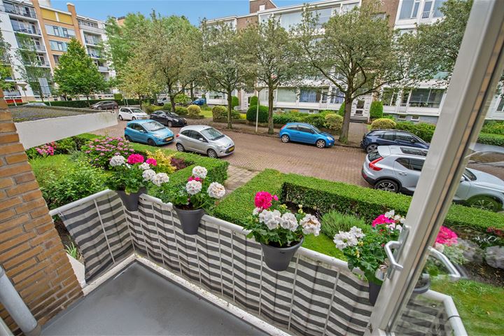 Bekijk foto 12 van Messchaertstraat 29