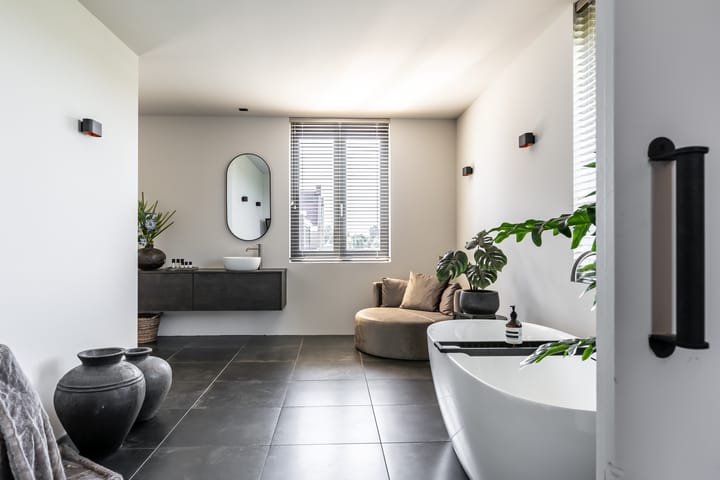 Foto 5 van Bijenkorf 25