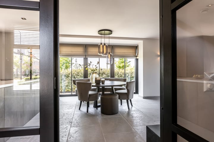 Foto 13 van Bijenkorf 25