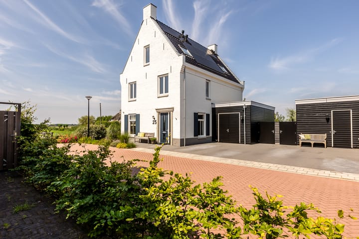 Foto 50 van Bijenkorf 25