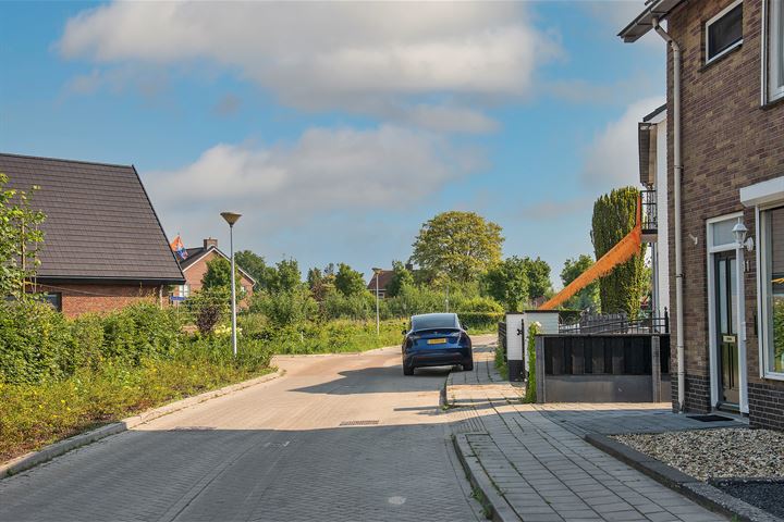 Bekijk foto 35 van Oude Benteloseweg 11