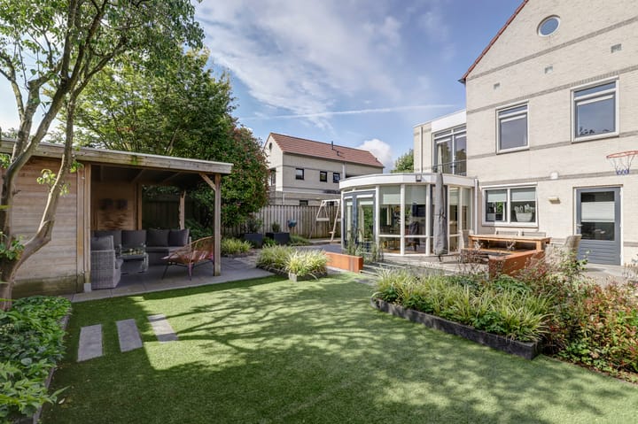 Foto 49 van Zuring 62