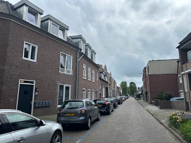 Bekijk foto 2 van Langstraat 3