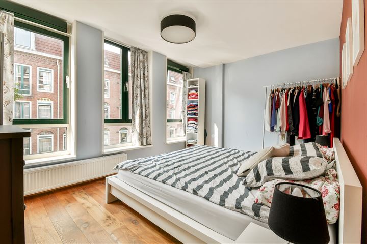 View photo 11 of Jacob van Lennepstraat 240-B