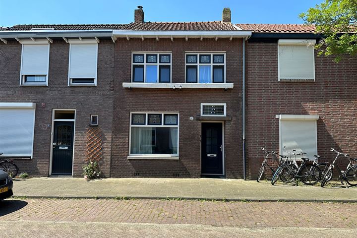 Oeverstraat 71, Tilburg