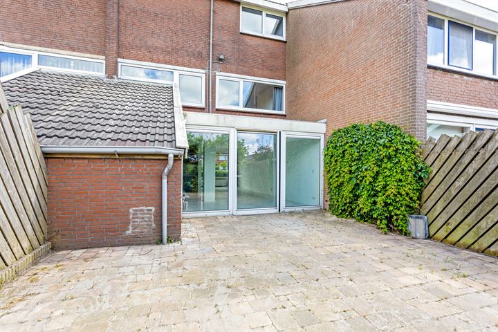 View photo 32 of Burgemeester Elmersstraat 66