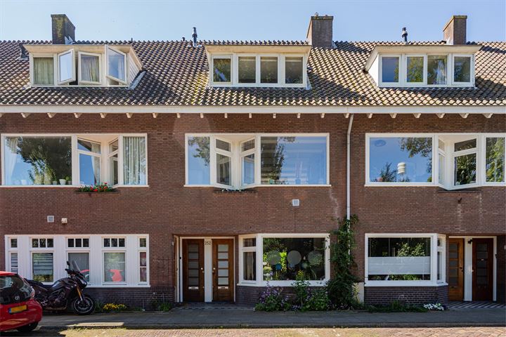 Bekijk foto 1 van Cremerstraat 252