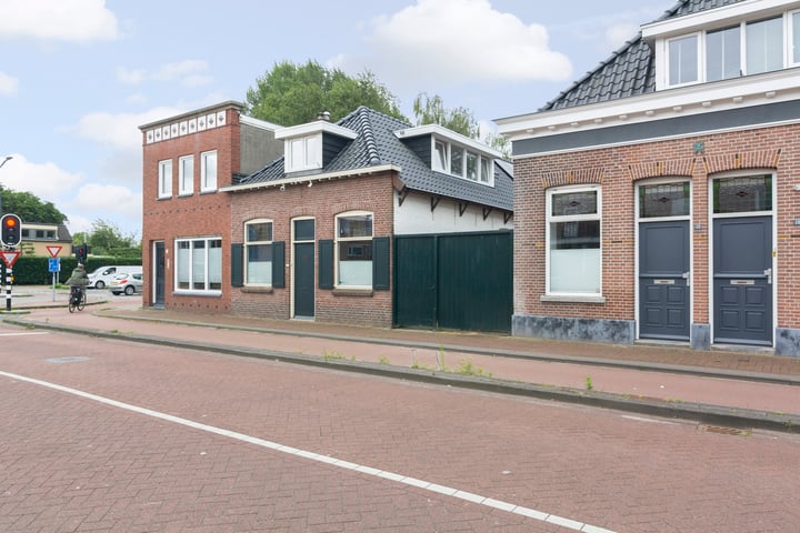 Bekijk foto 56 van Burgerhoutsestraat 50