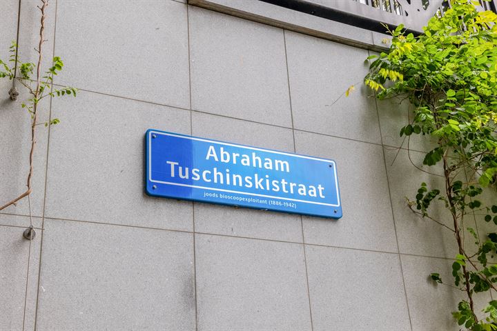 View photo 53 of Abraham Tuschinskistraat 28