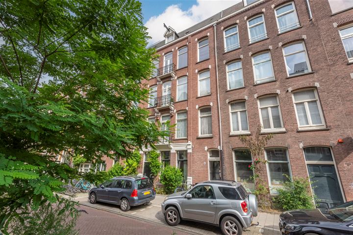 Bekijk foto 33 van Tilanusstraat 83-3