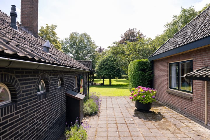 Foto 25 van Belterweg 10