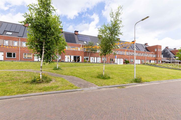 View photo 45 of Christiaan van der Takstraat 93