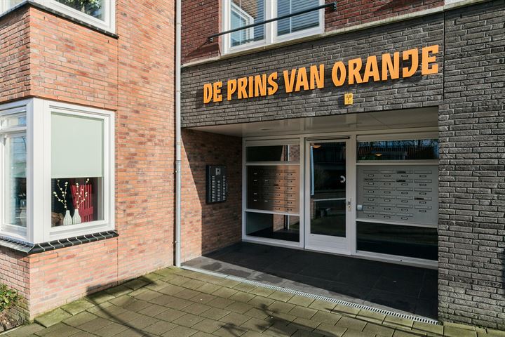 Prins van Oranje 12