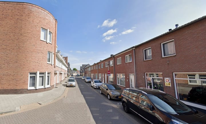 Foto 2 van Wolfstraat 76