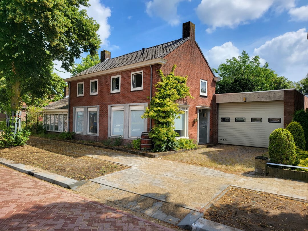 Huis te koop: Bernhardstraat 4 5482 AH Schijndel [Funda]