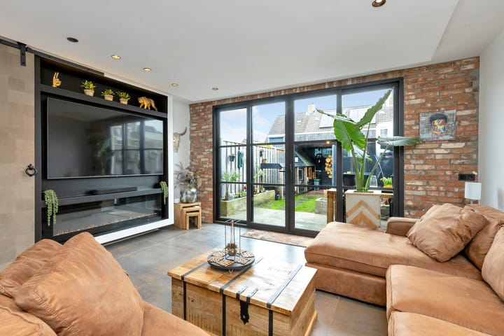 Foto 11 van Rozemarijndonk 8