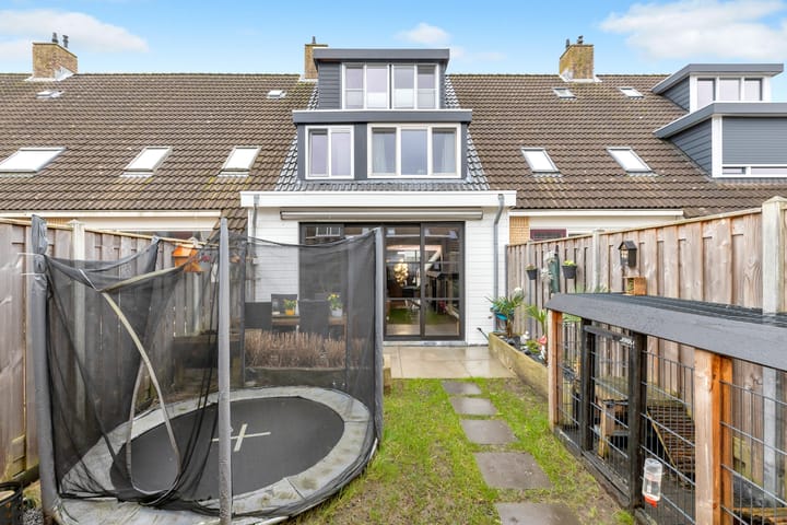 Foto 47 van Rozemarijndonk 8