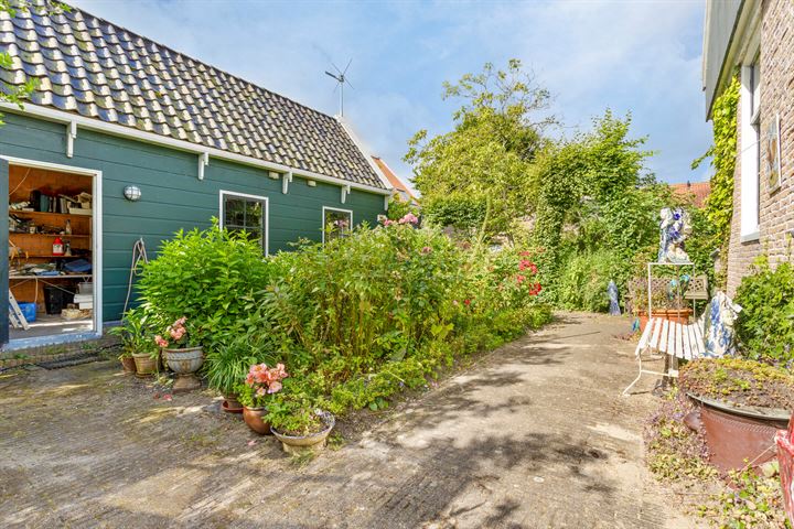 View photo 50 of J.J. Allanstraat 328