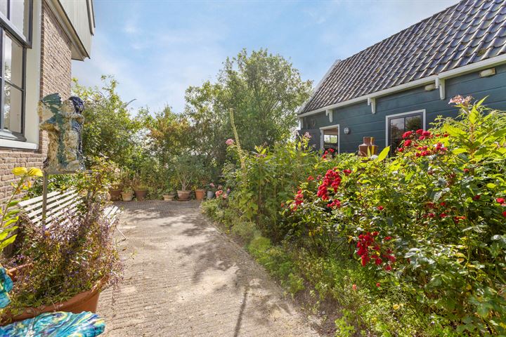 View photo 53 of J.J. Allanstraat 328