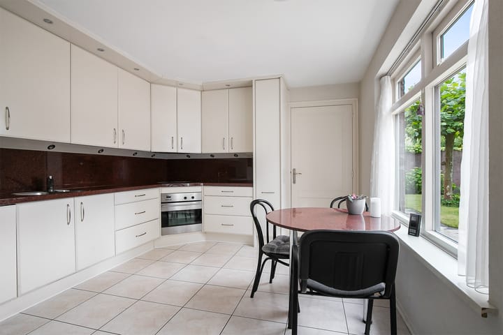 Foto 3 van Jungfrau 7