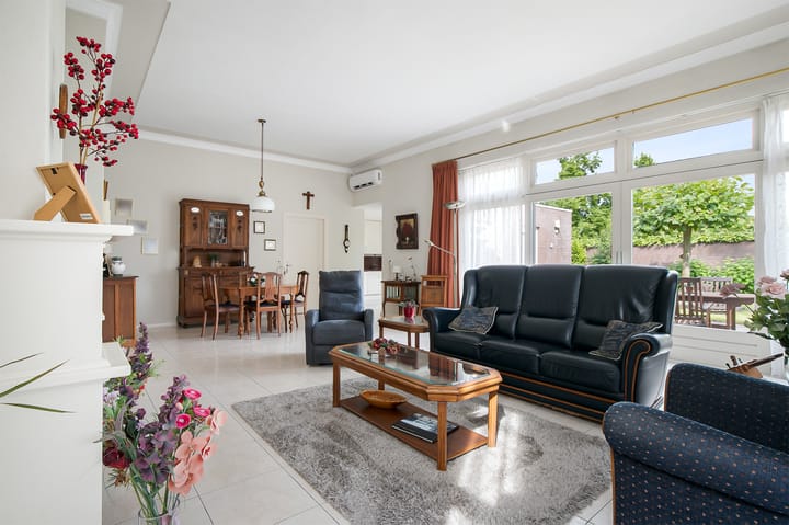 Foto 11 van Jungfrau 7