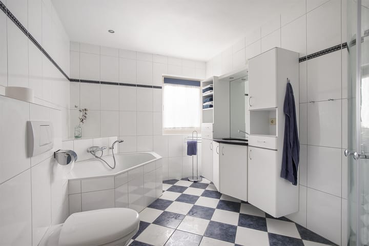 Foto 23 van Jungfrau 7