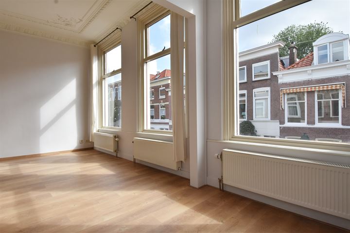 Bekijk foto 35 van Da Costastraat 4