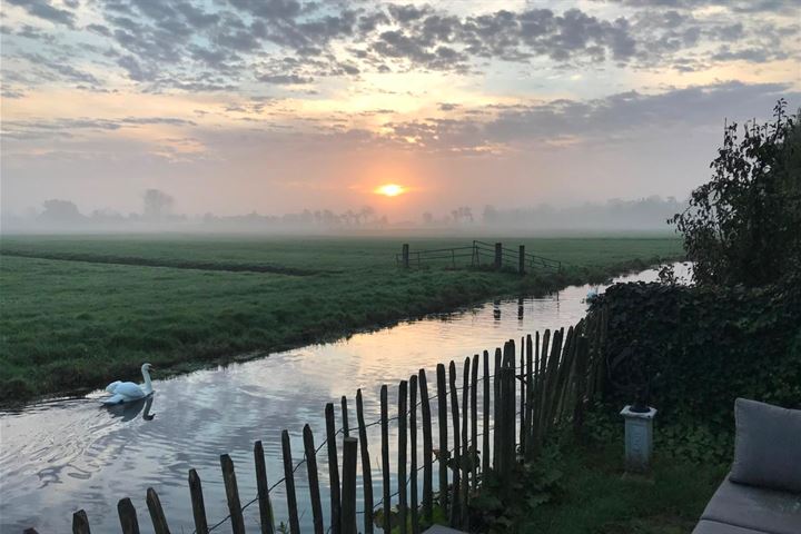 Bekijk foto 42 van Motorrijtuigstraat 30