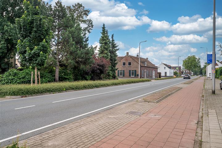 Bekijk foto 57 van Roermondseweg 140