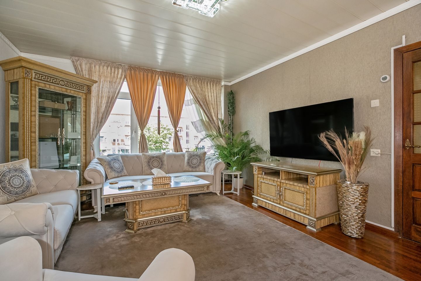 Foto 10 van Hendrik Ravesteijnplein 78