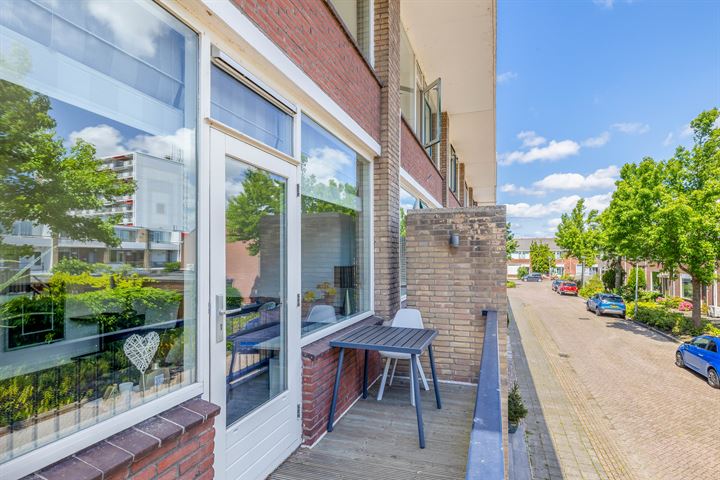 Bekijk foto 18 van Jacoba van Beierenstraat 1