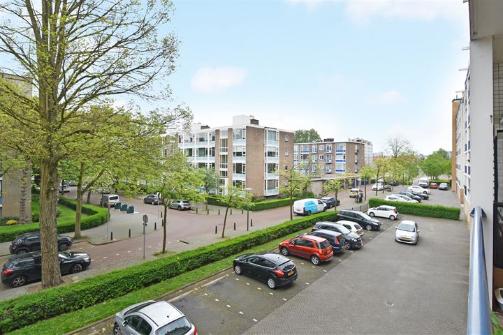 Bekijk foto 32 van Landréstraat 913