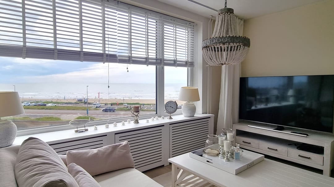 Photo 1 of Trompstraat 15-F