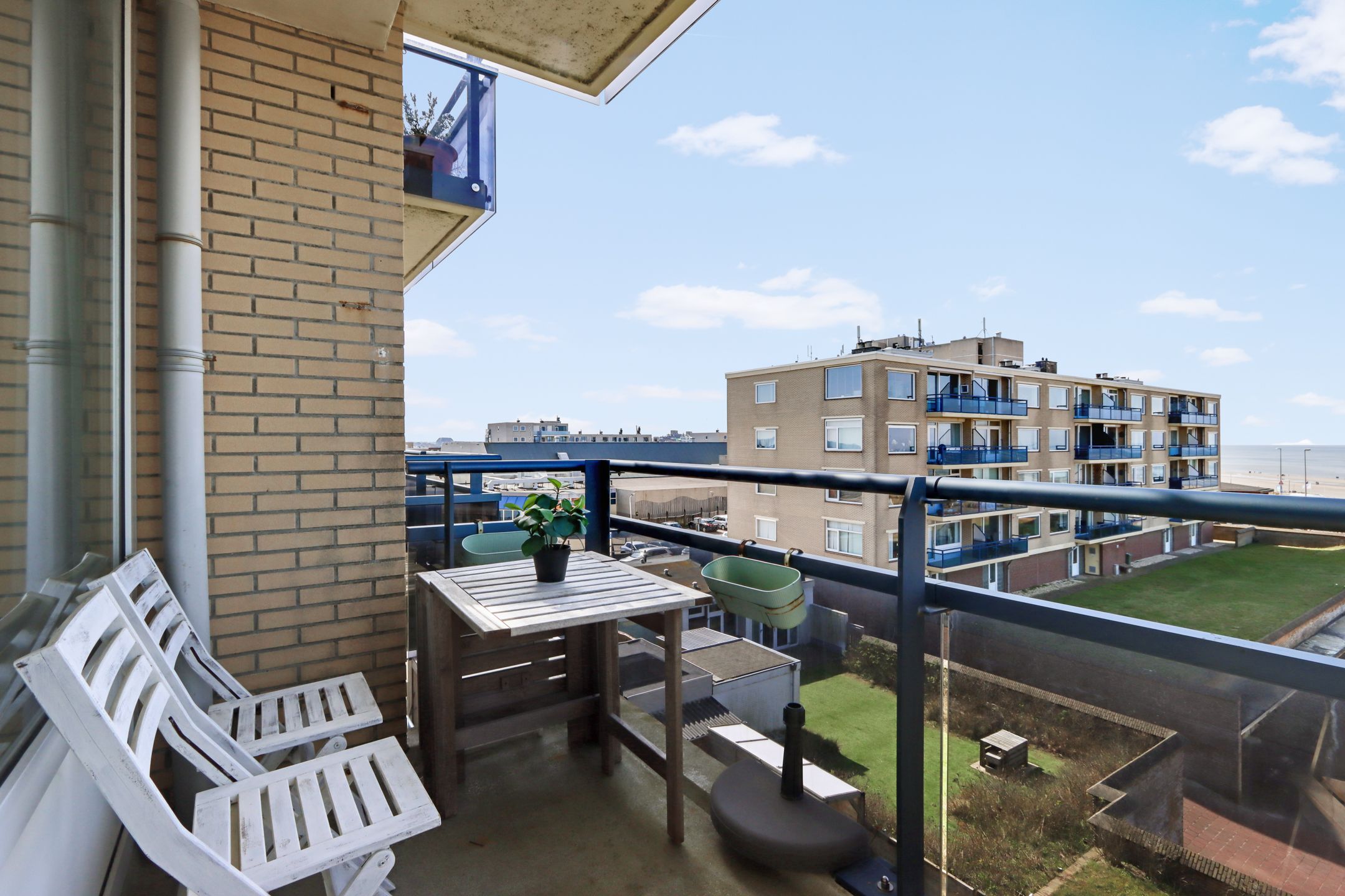 Photo 3 of Trompstraat 15-F