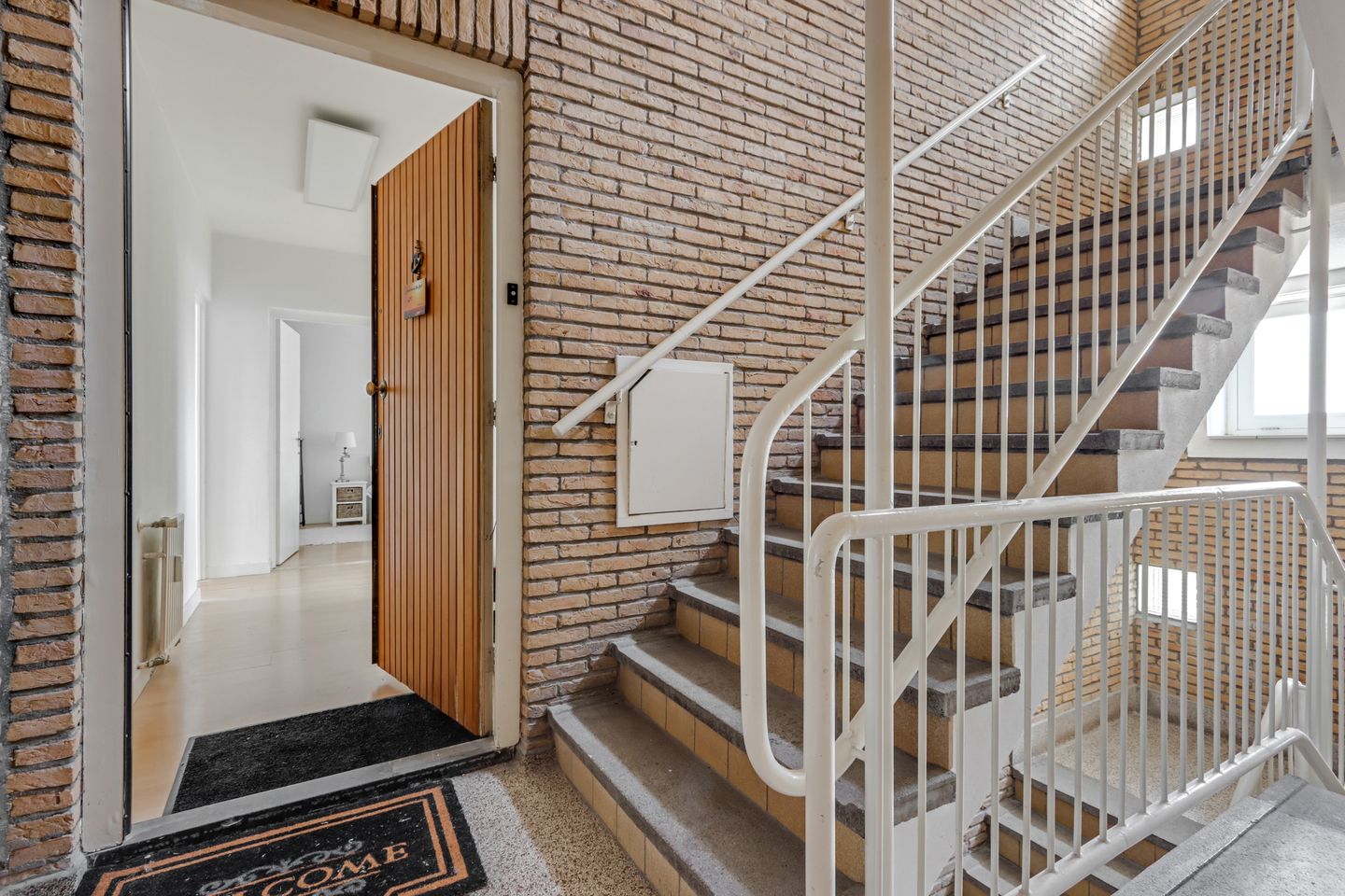 Photo 19 of Trompstraat 15-F