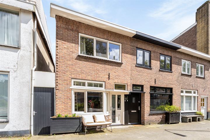 Bekijk foto 1 van Baanstraat 57-B