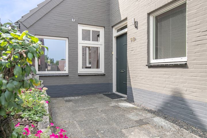 Bekijk foto 2 van Dorpstraat 92-B