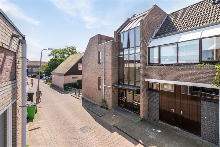 Bekijk foto 5 van Terpstraat 12