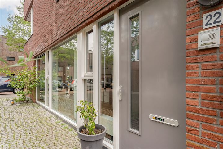 Bekijk foto 36 van Lien Gisolfstraat 22