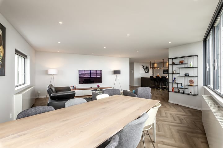 Foto 14 van Fellinilaan 106