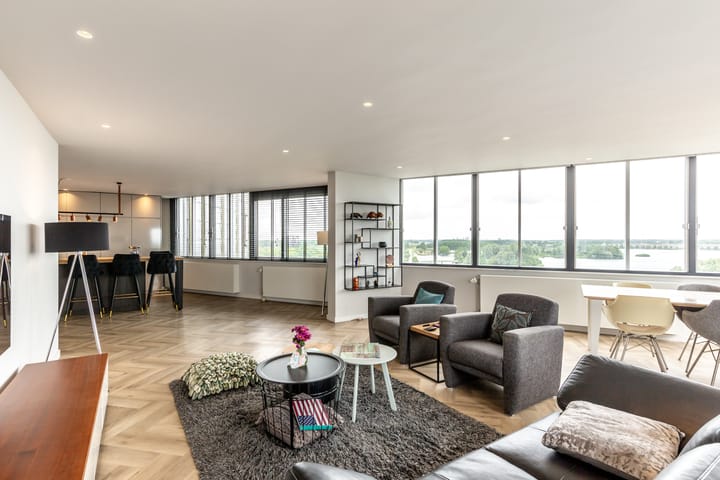 Foto 12 van Fellinilaan 106