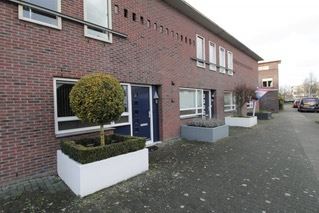 Bekijk foto 2 van Klerkstraat 8