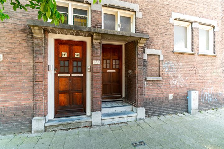 Bekijk foto 4 van Van Beverningkstraat 99-D