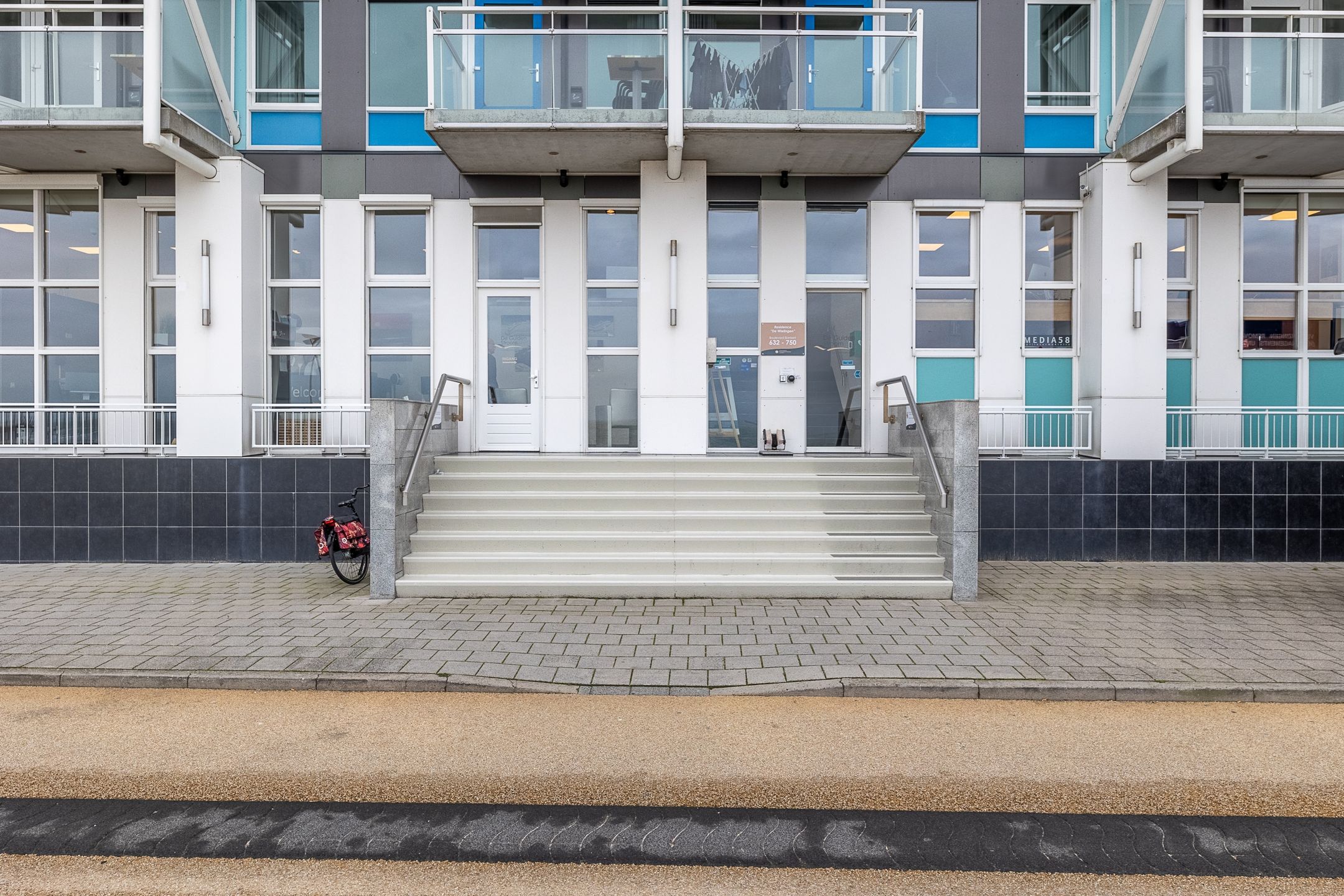 Photo 6 of Boulevard Bankert 704