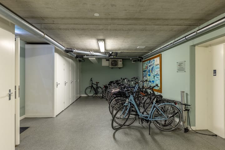 Photo 35 of Boulevard Bankert 704