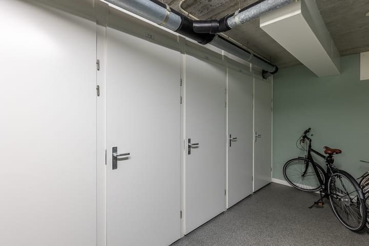 Photo 36 of Boulevard Bankert 704