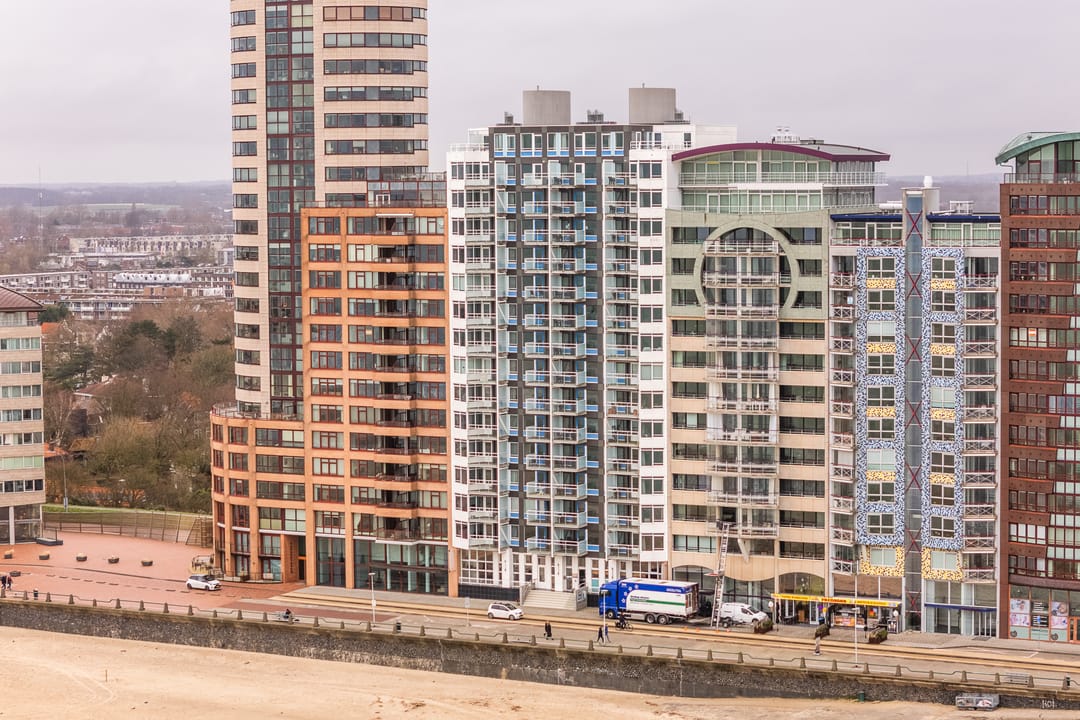 Photo 38 of Boulevard Bankert 704