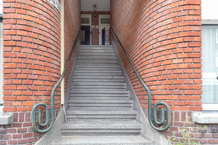 Bekijk foto 19 van Volkerakstraat 38