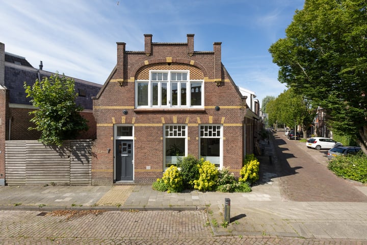 Bekijk foto 2 van Schoolstraat 7