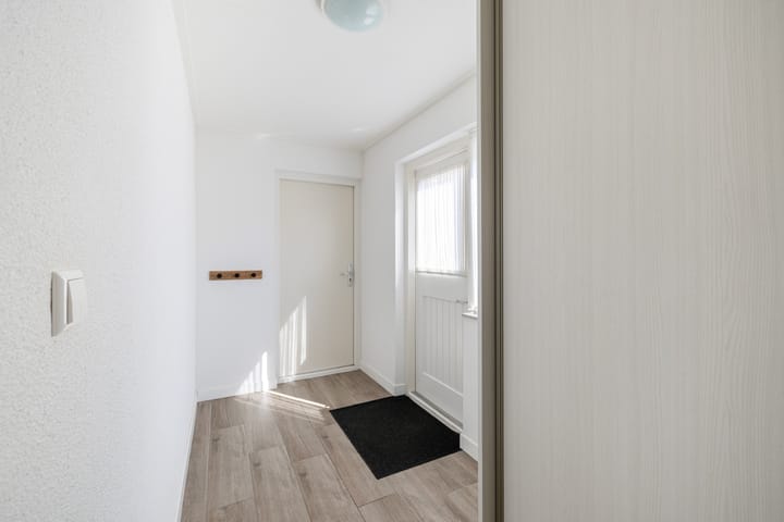 Foto 18 van Narcissenpad 69